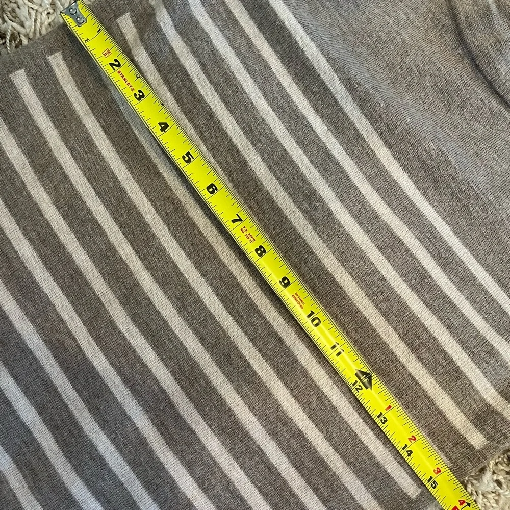 Perfect Sweater - Picture 5 of 5